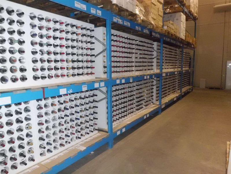 blocchi in EPS per stoccaggio bottiglie di vino