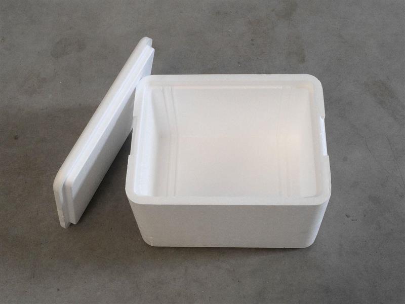 contenitore isotermico con bordi da 3 cm