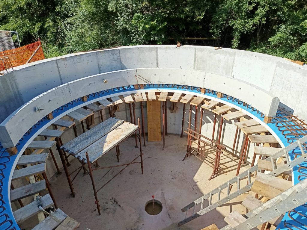cassero curvilineo in polistirene con pellicola per edilizia