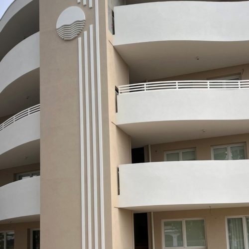 elementi decorativi resinati in polistirolo per facciate