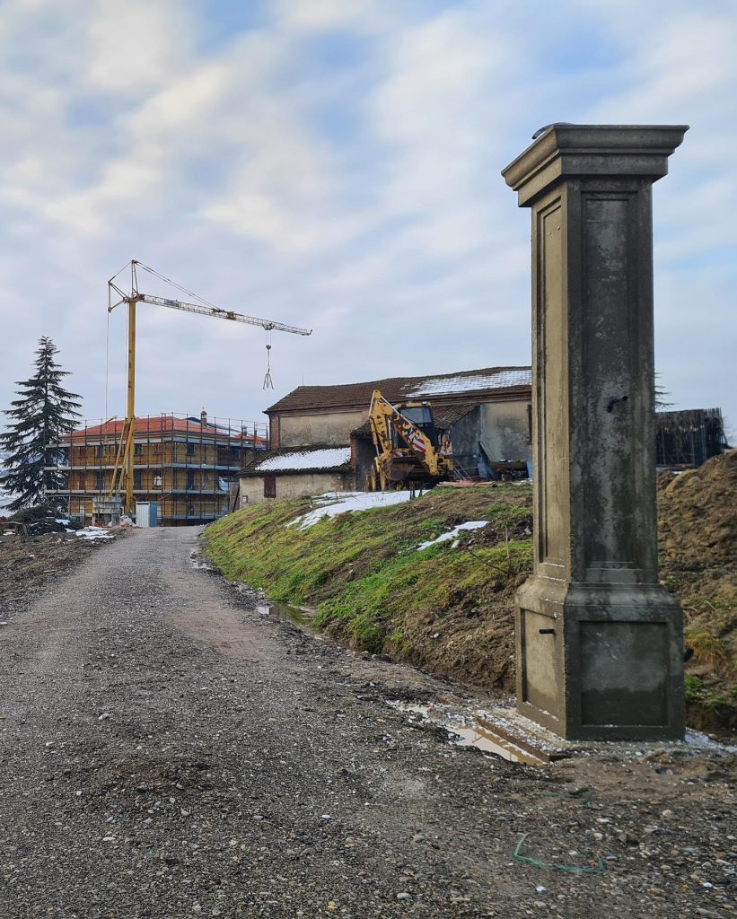 pilastro in cemento costruito con cassero in eps